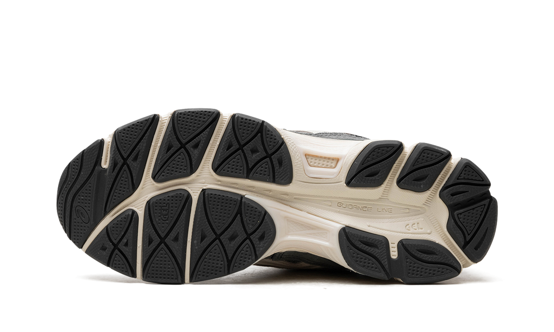 ASICS GEL-NYC GRAPHITE GREY SMOKE GREY