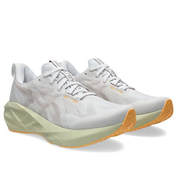 ASICS NOVABLAST 5 WHITE FAWN — Stock