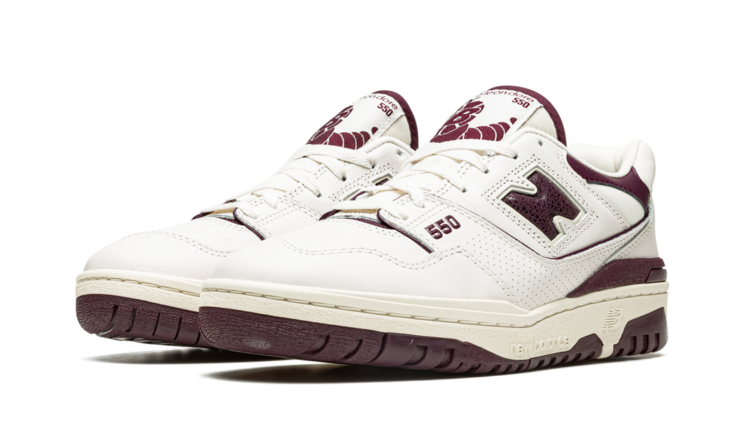 AURALEE X NEW BALANCE 550