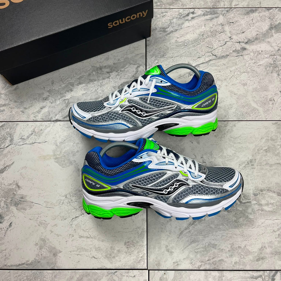 SAUCONY PROGRID OMNI 9 &