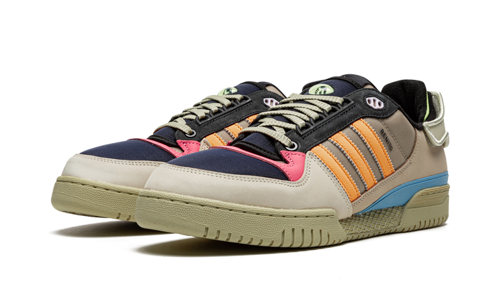BAD BUNNY X ADIDAS FORUM LOW POWERPHASE — Stock 