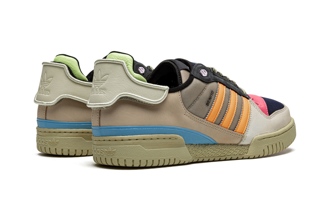 BAD BUNNY X ADIDAS FORUM LOW POWERPHASE — Stock 