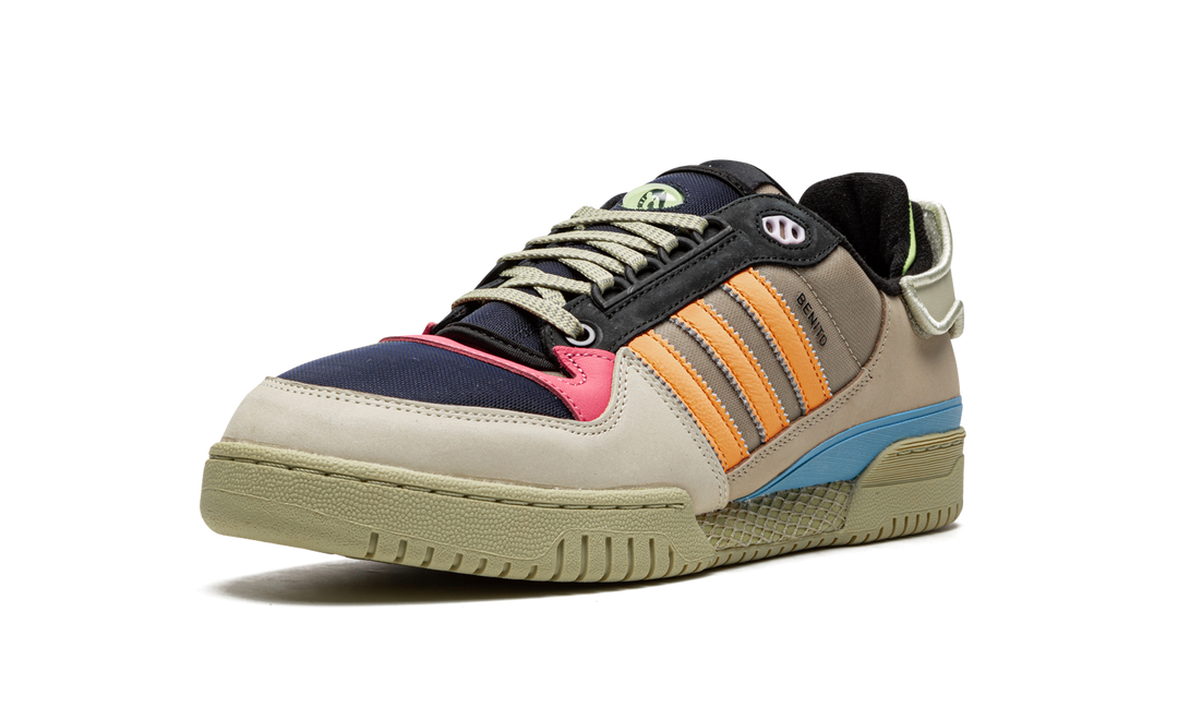 BAD BUNNY X ADIDAS FORUM LOW POWERPHASE — Stock 