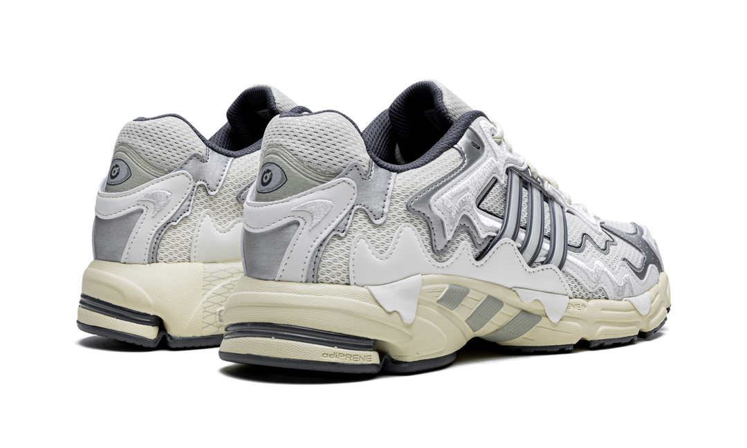 BAD BUNNY X ADIDAS RESPONSE CL — Stock 