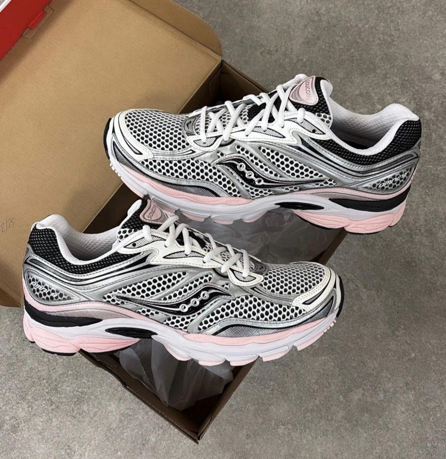 SAUCONY PROGRID OMNI 9 SILVER PINK