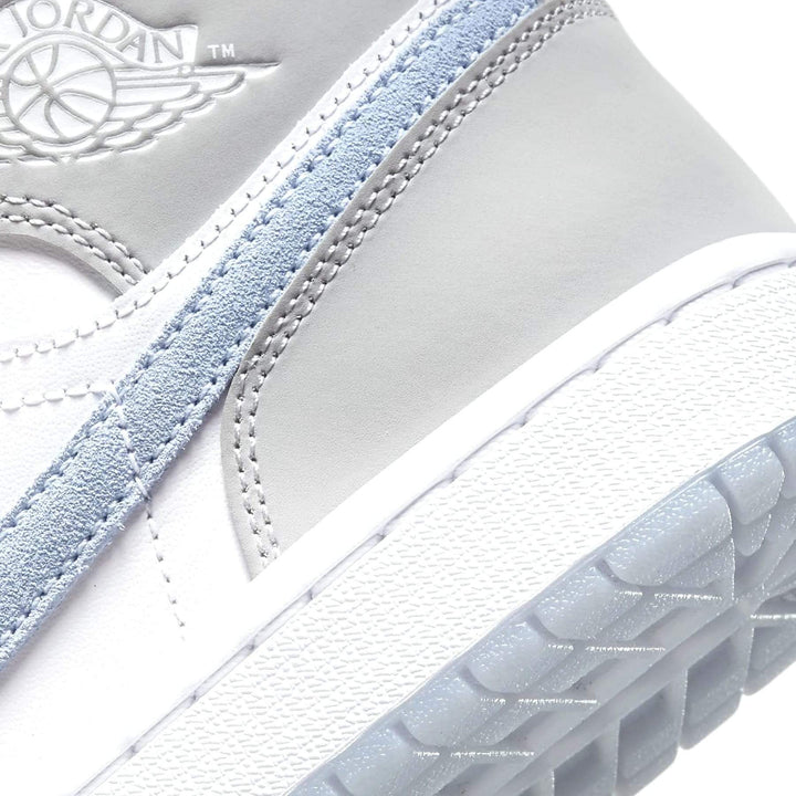 AIR JORDAN 1 MID WMNS &