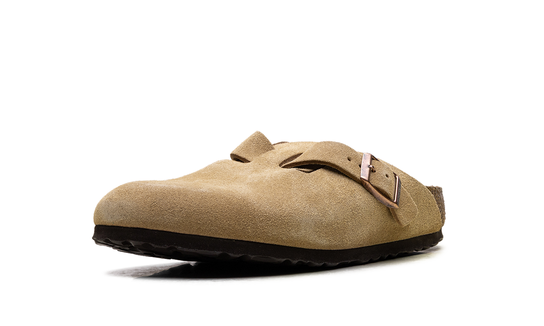 BIRKENSTOCK BOSTON SUEDE LATTE CREAM (NARROW FIT)