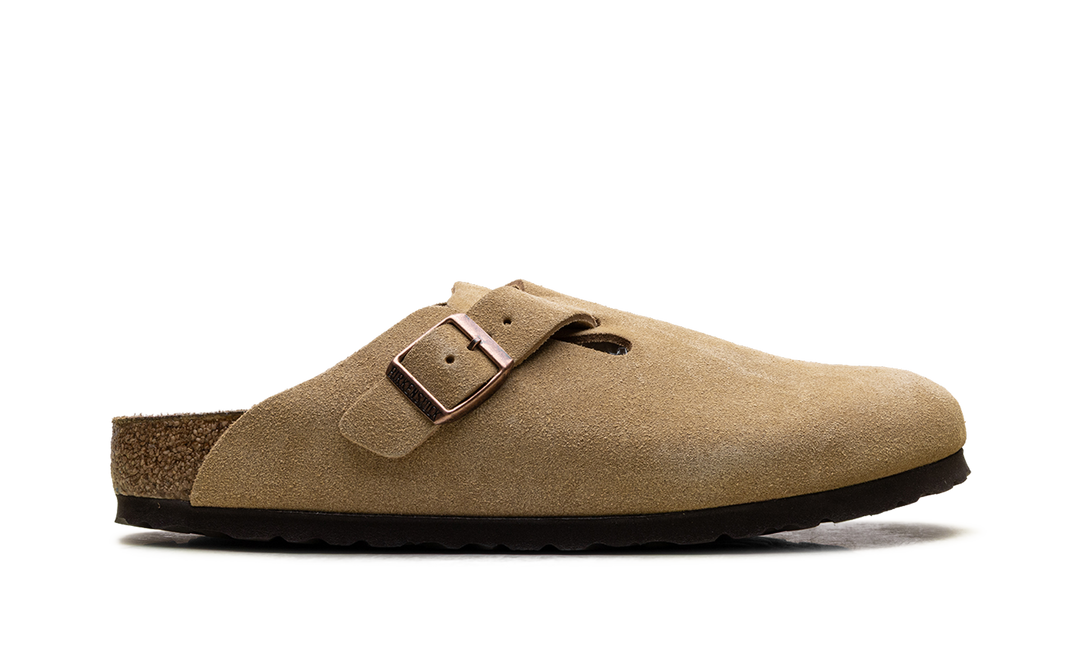 BIRKENSTOCK BOSTON SUEDE LATTE CREAM (NARROW FIT)