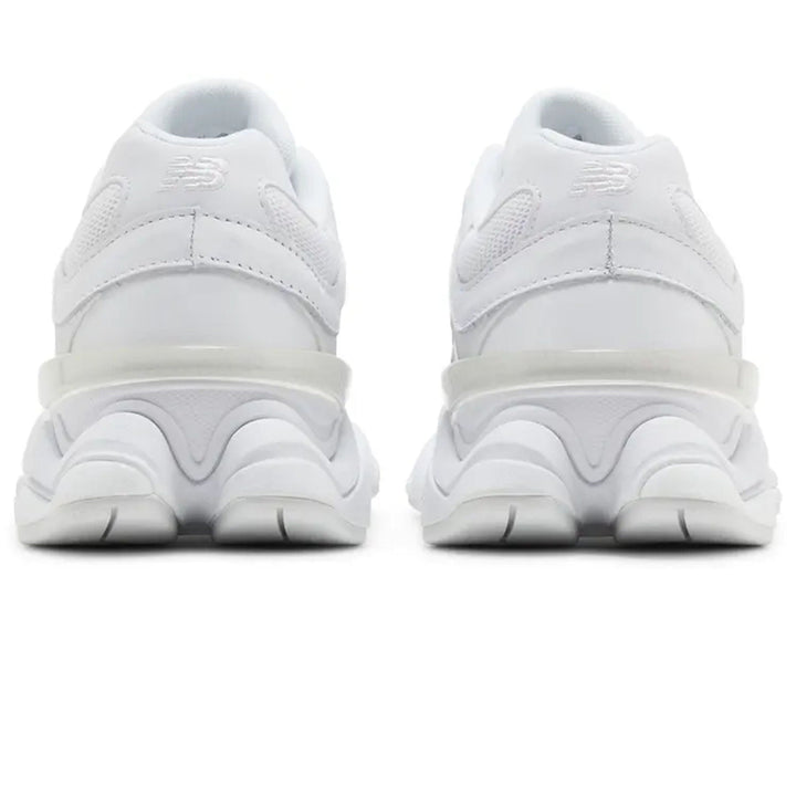 NEW BALANCE 740 TRIPLE WHITE