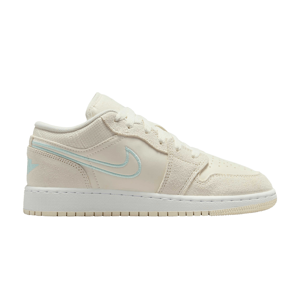 AIR JORDAN 1 LOW SE GS &