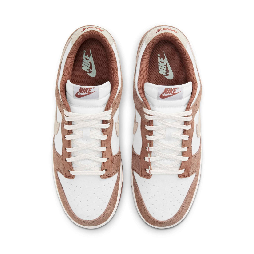 NIKE DUNK LOW PREMIUM &