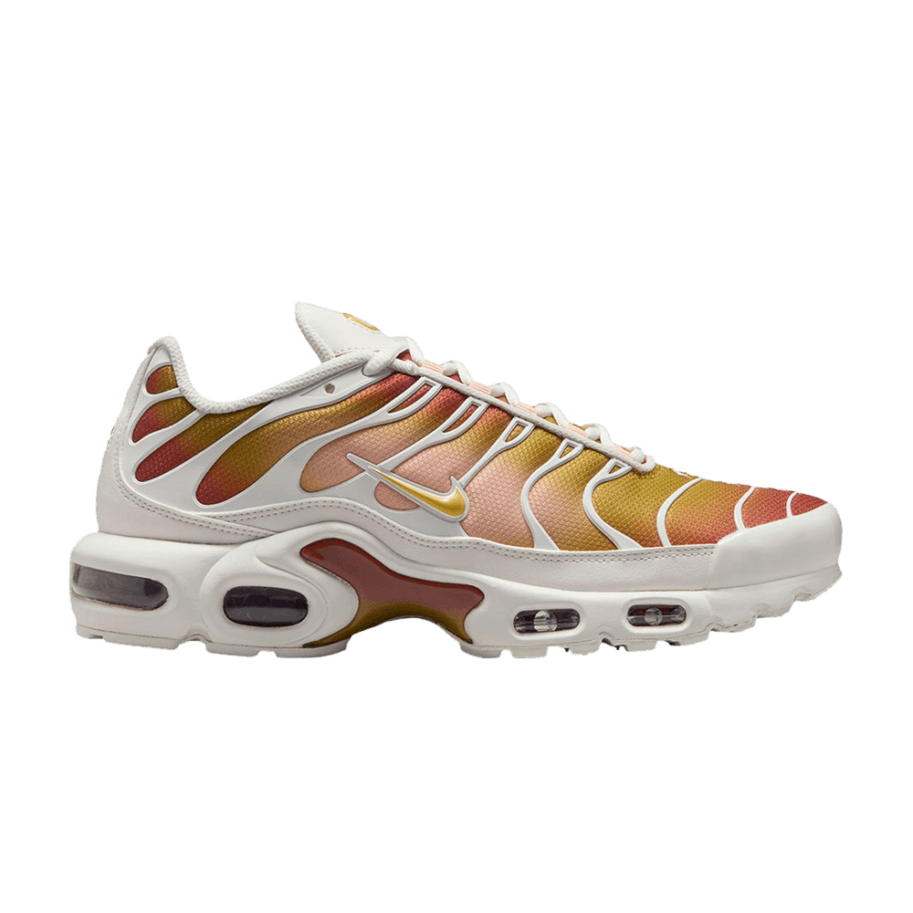 NIKE AIR MAX PLUS RUGGED ORANGE SATURN GOLD (WOMEN&