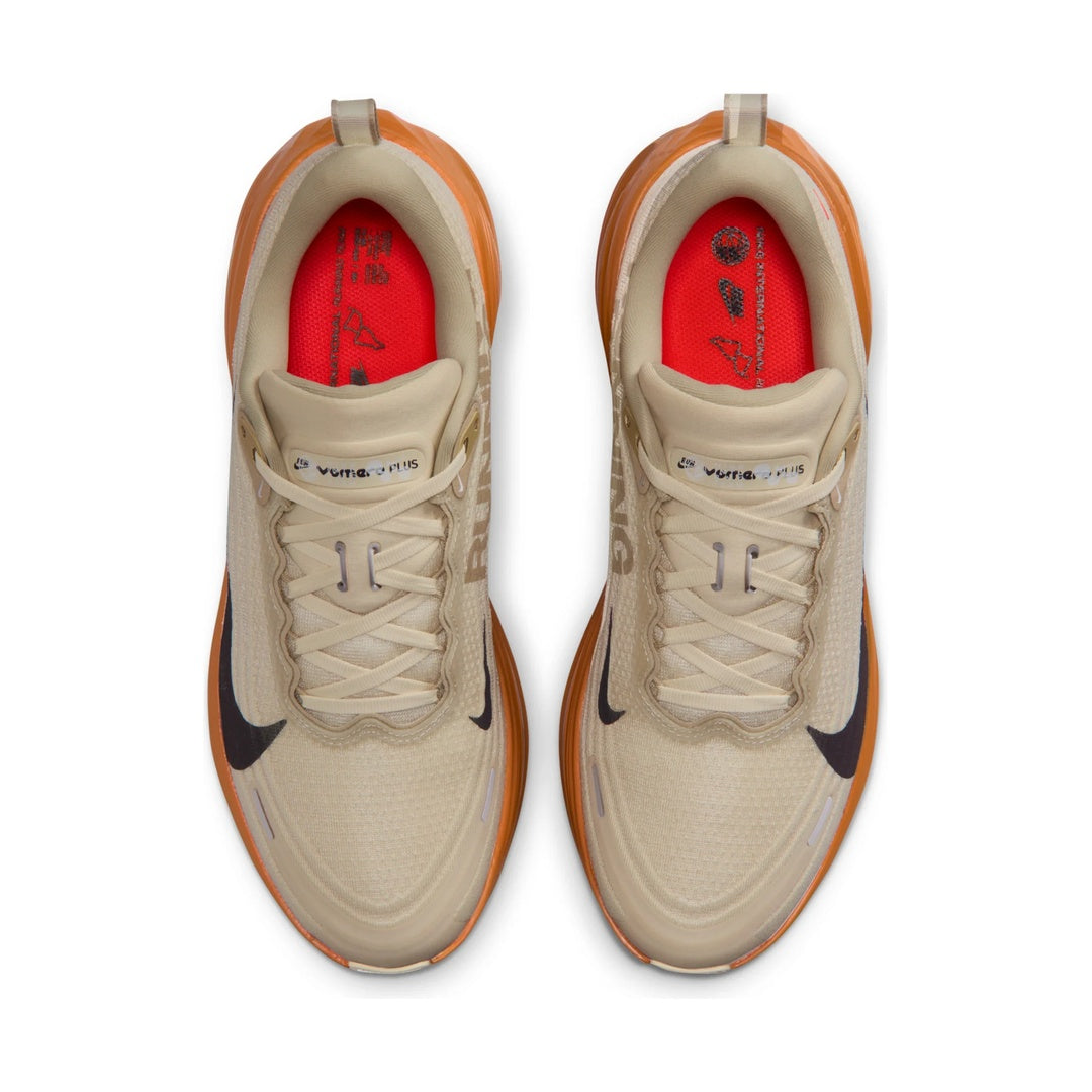 NIKE VOMERO PLUS RUNNING POETS