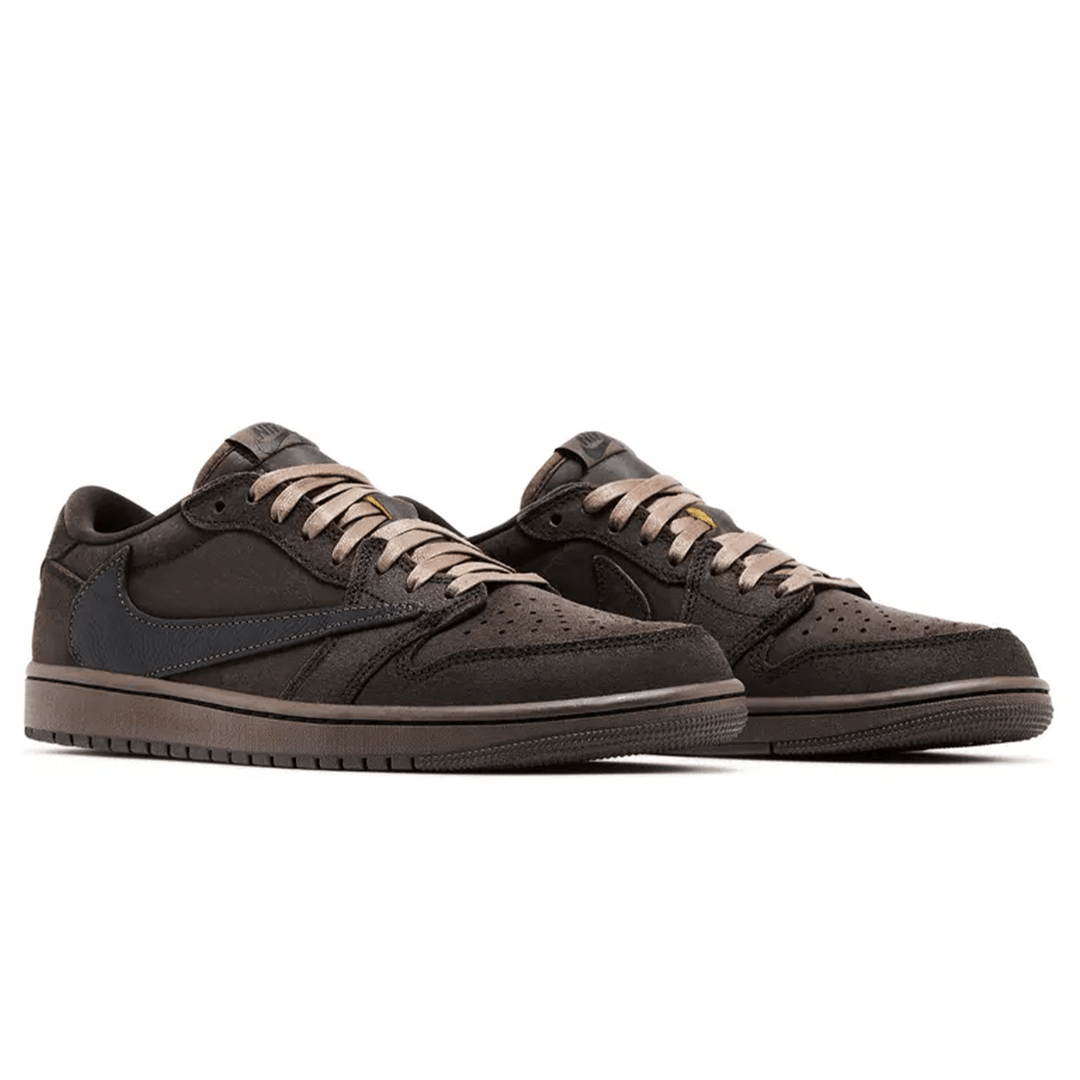 AIR JORDAN 1 LOW OG X TRAVIS SCOTT SP &
