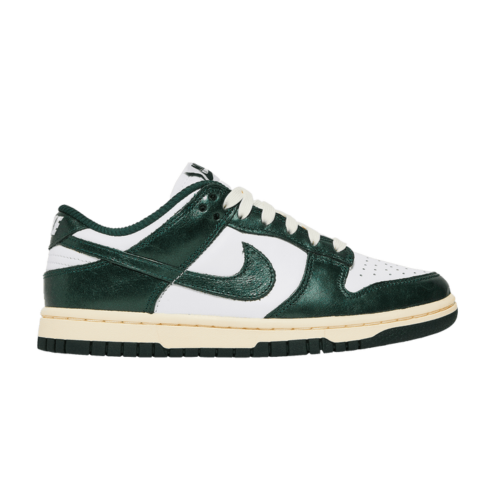 NIKE DUNK LOW VINTAGE GREEN (WOMEN&