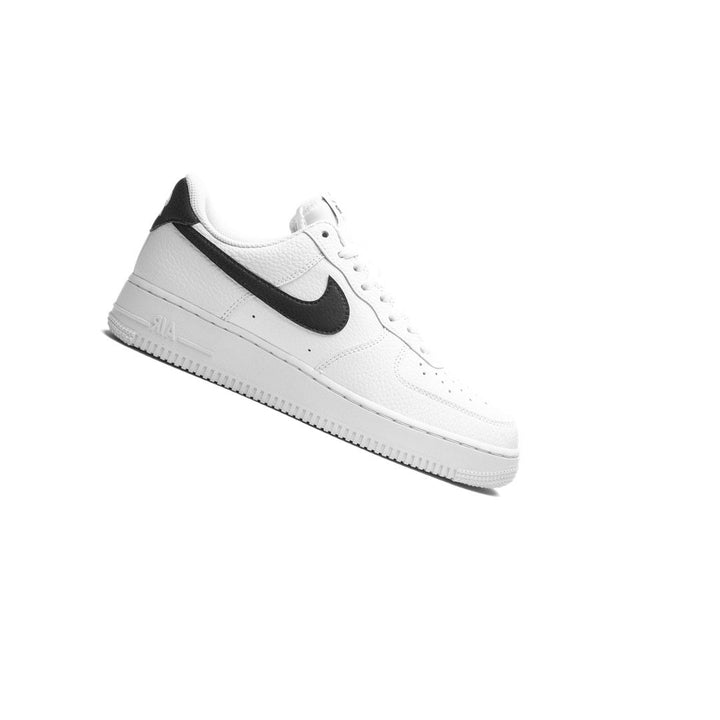 NIKE AIR FORCE 1 LOW &
