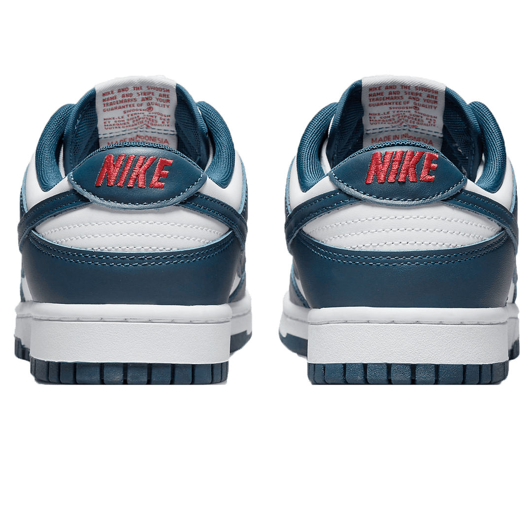 NIKE DUNK LOW &