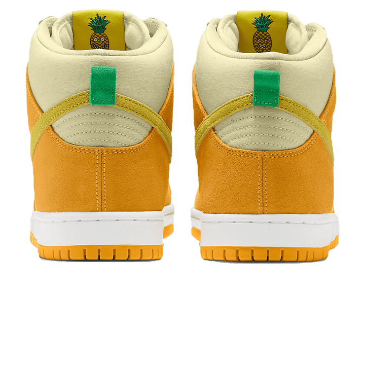 NIKE DUNK HIGH PRO SB &