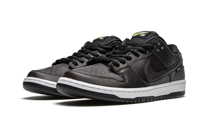 CIVILIST X NIKE SB DUNK LOW