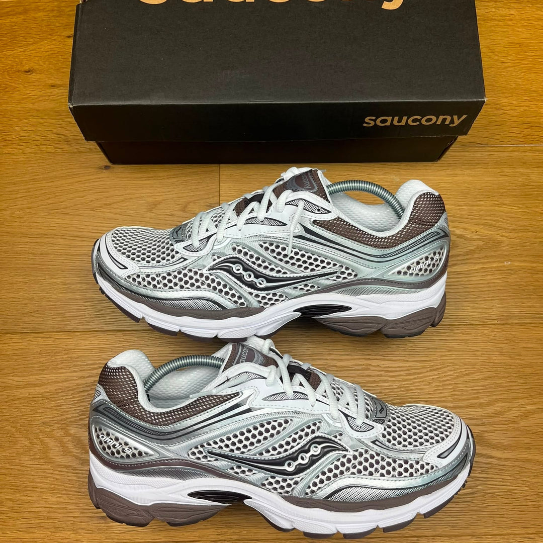 SAUCONY PROGRID OMNI 9 OG WHITE BROWN