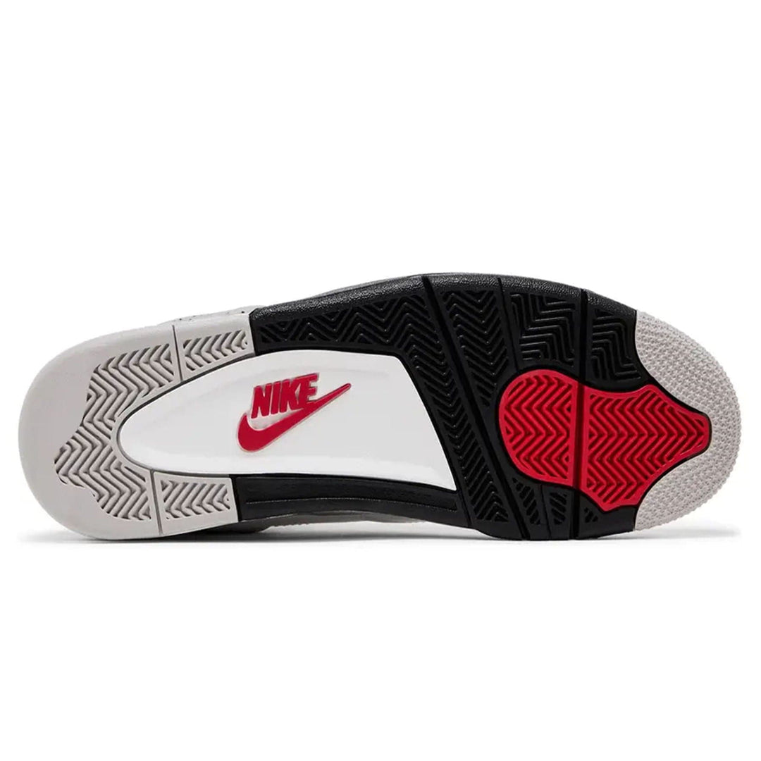 AIR JORDAN 4 RETRO &