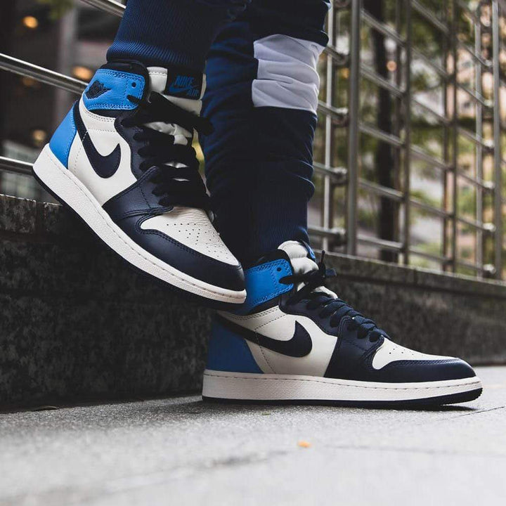 AIR JORDAN 1 RETRO HIGH OG &