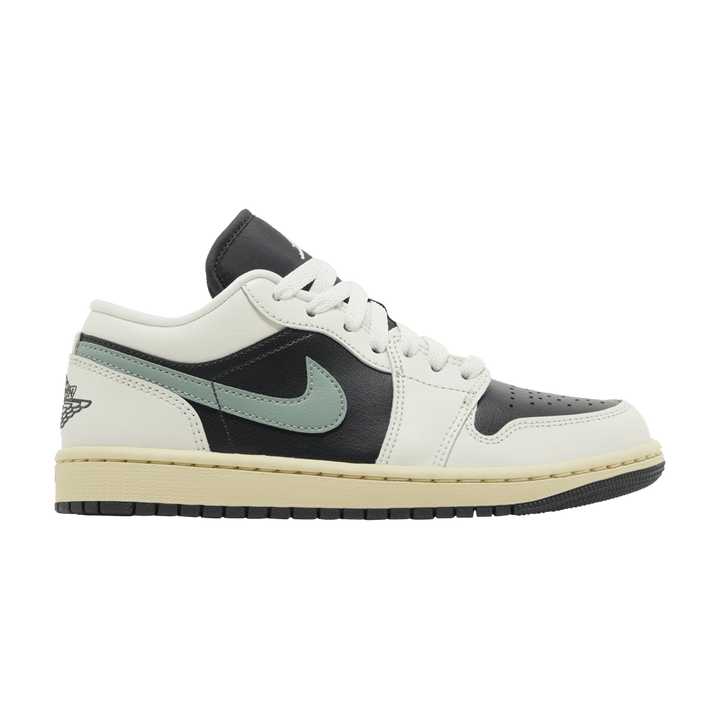 JORDAN 1 LOW JADE SMOKE (WOMEN&