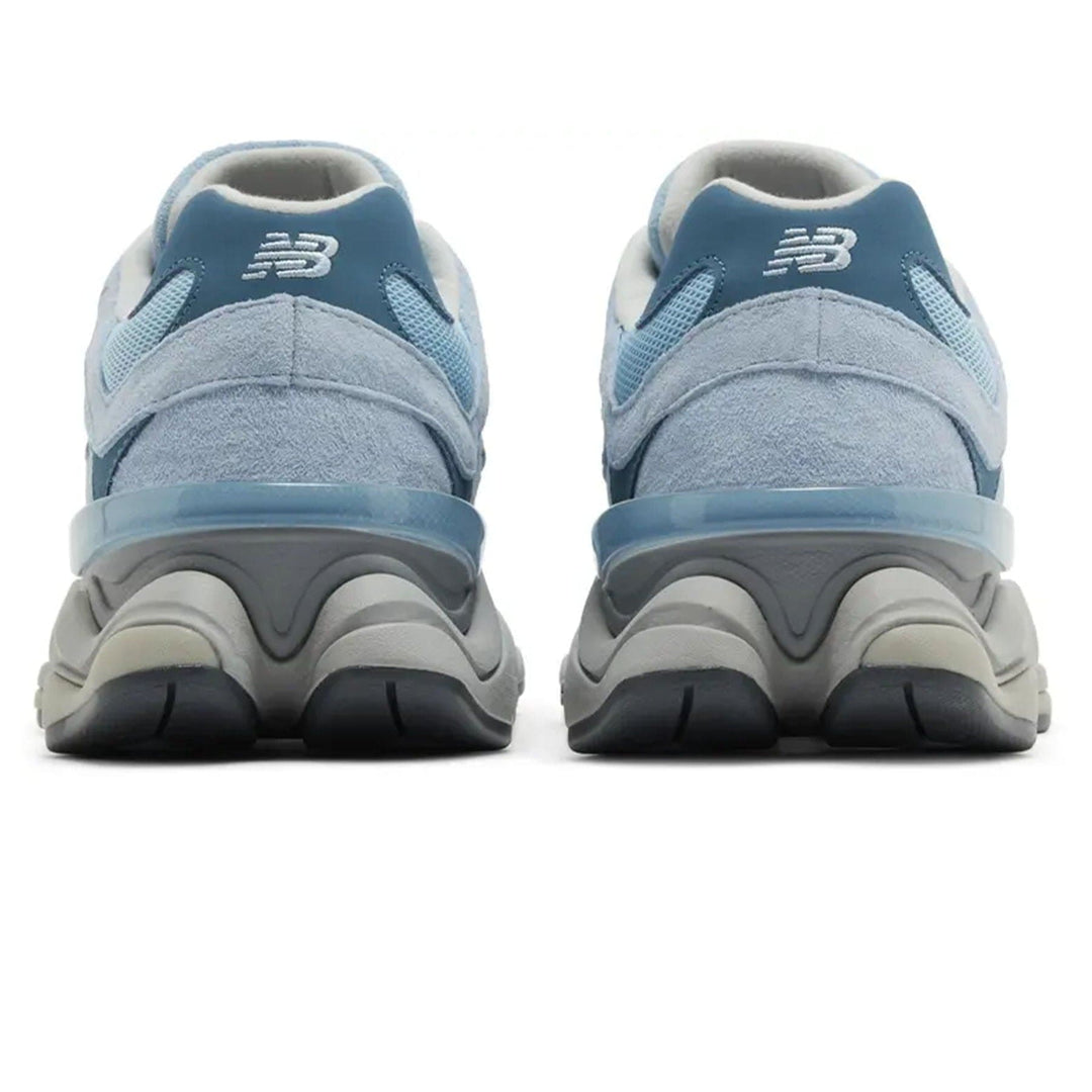 NEW BALANCE 9060 &