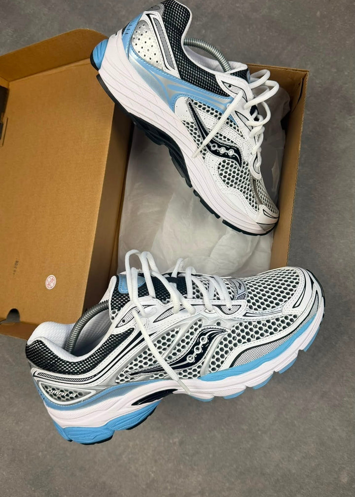 SAUCONY PROGRID OMNI 9 OG &