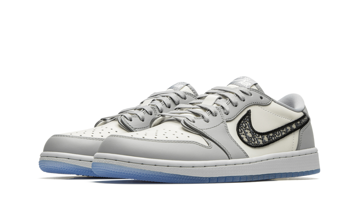 DIOR X AIR JORDAN 1 LOW