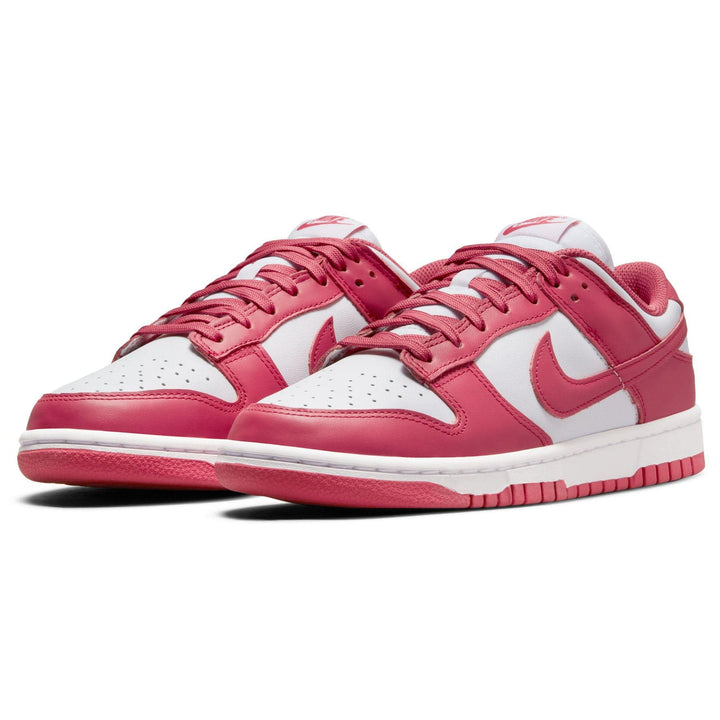 NIKE DUNK LOW WMNS &