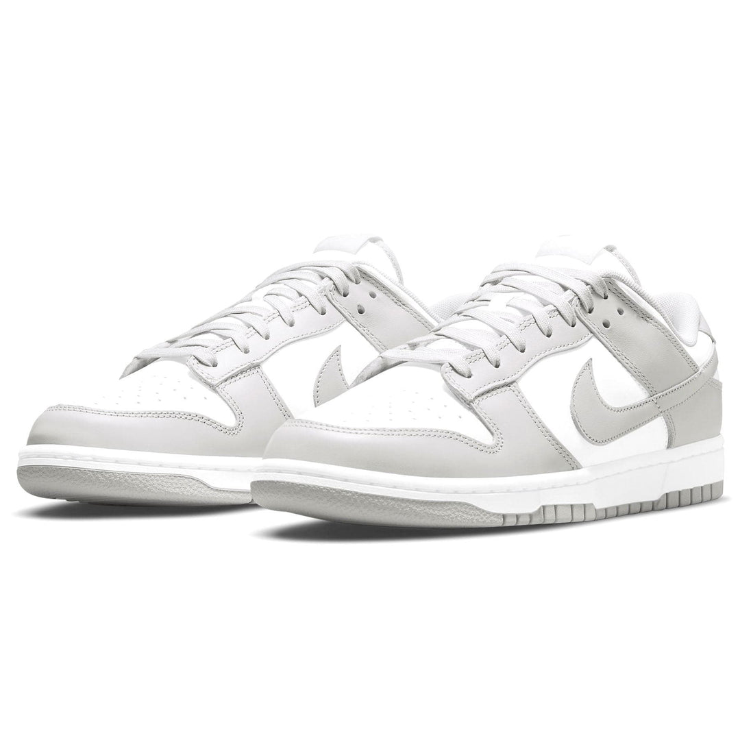 NIKE DUNK LOW &