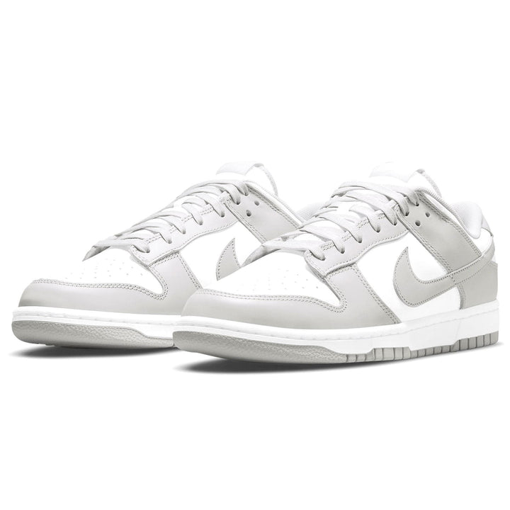 NIKE DUNK LOW &