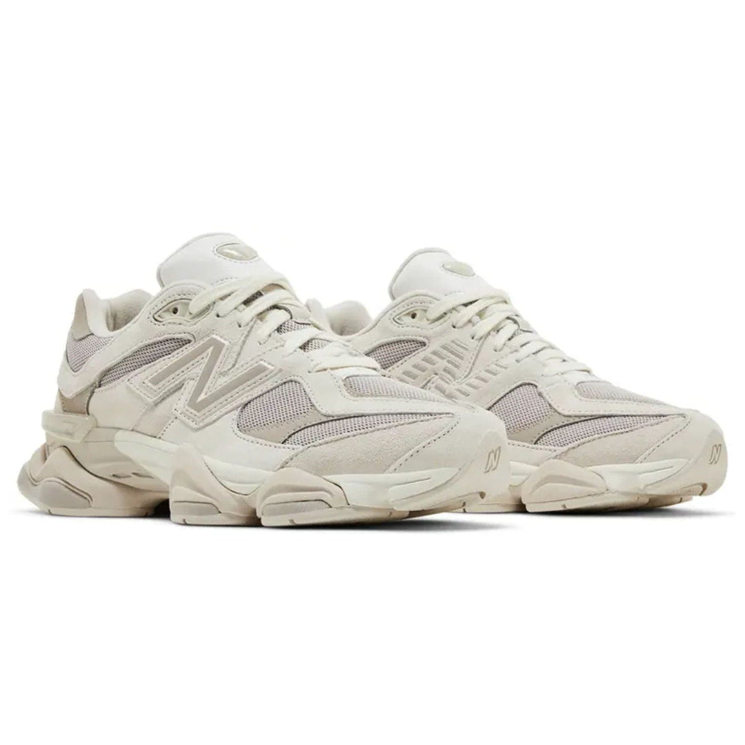 NEW BALANCE 9060 &