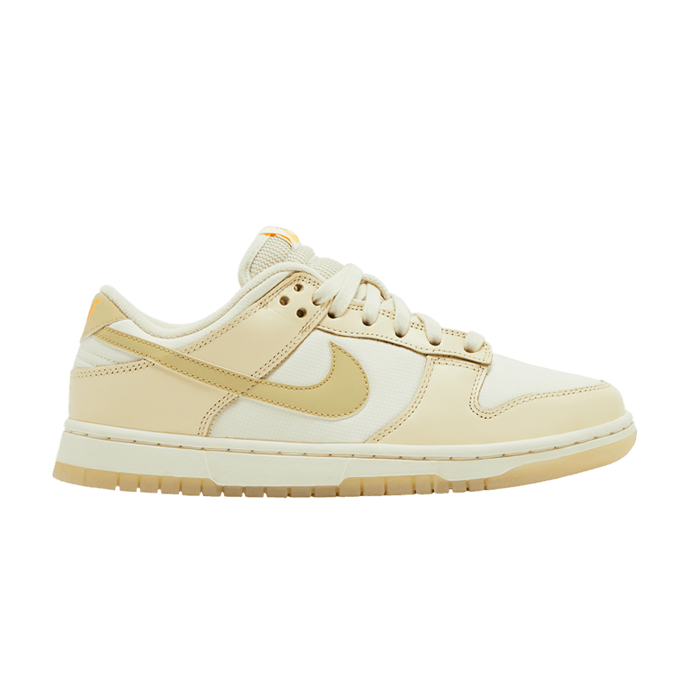 NIKE DUNK LOW TEAM GOLD (WOMEN&