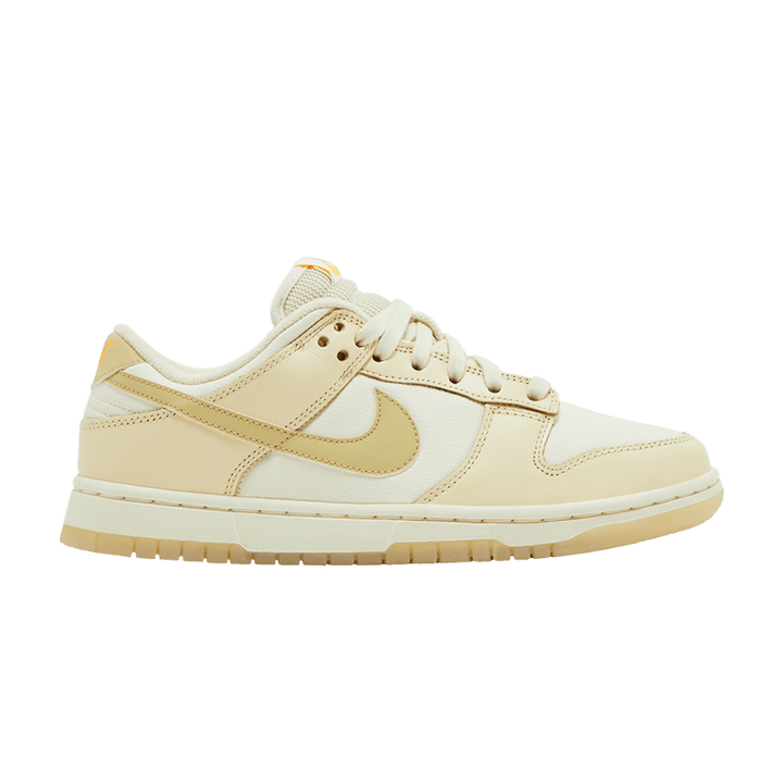 NIKE DUNK LOW TEAM GOLD (WOMEN&