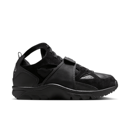 NIKE AIR TRAINER HUARACHE TRIPLE BLACK