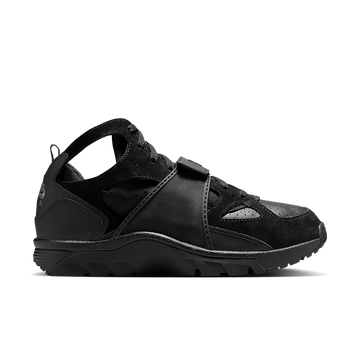 NIKE AIR TRAINER HUARACHE TRIPLE BLACK — Stock