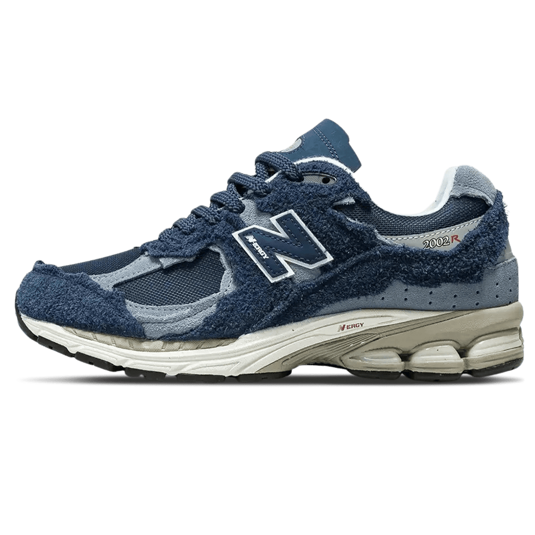 NEW BALANCE 2002R &