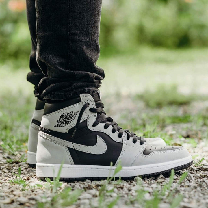 AIR JORDAN 1 RETRO HIGH OG &