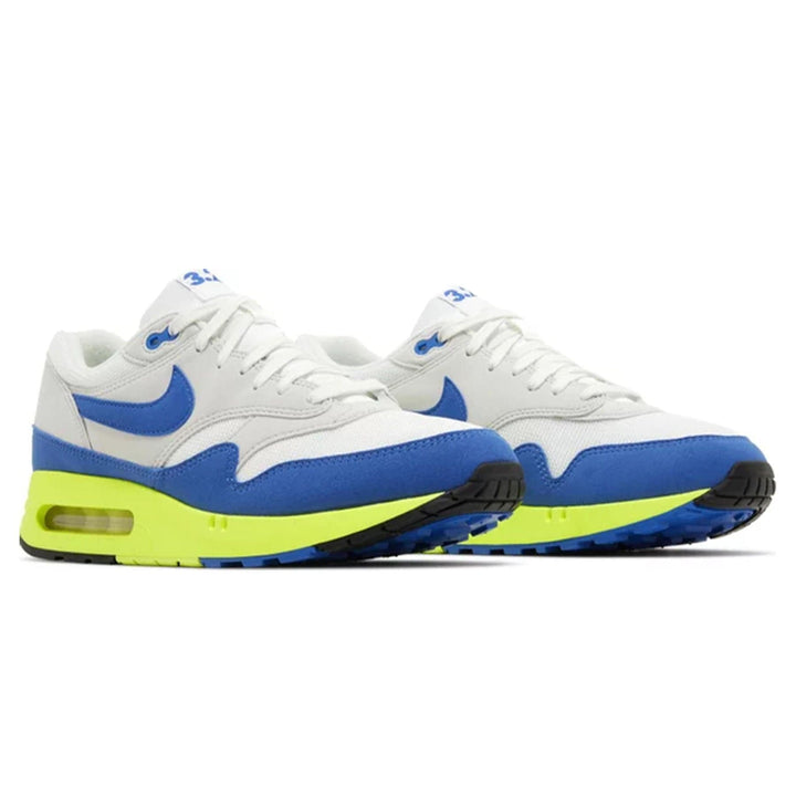 NIKE AIR MAX 1 &