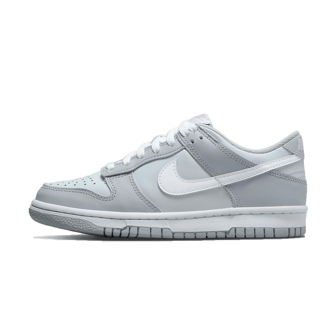 NIKE DUNK LOW GS &