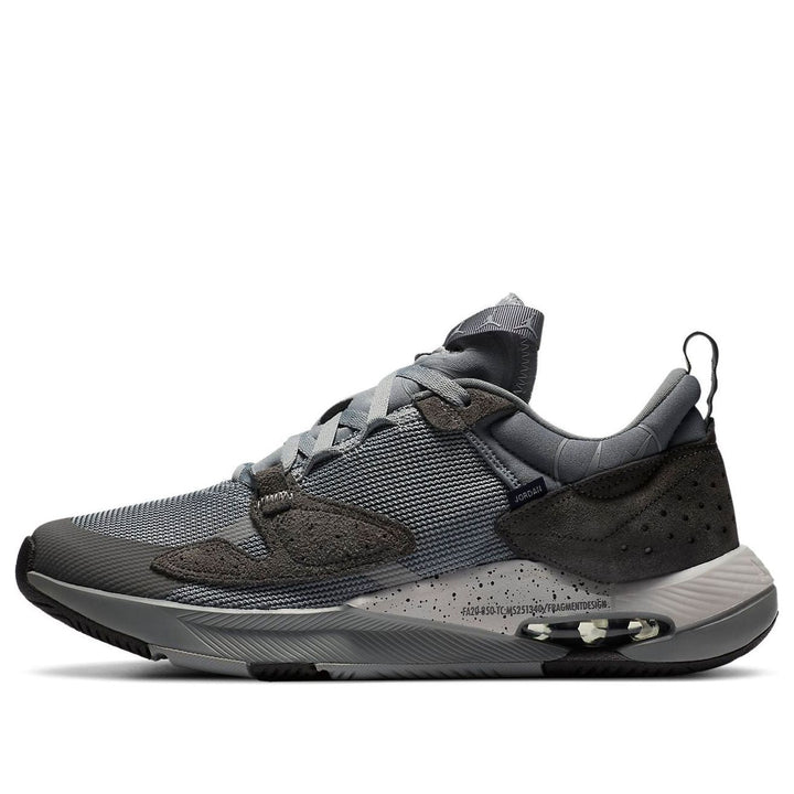 FRAGMENT DESIGN X AIR JORDAN AIR CADENCE SP GREY