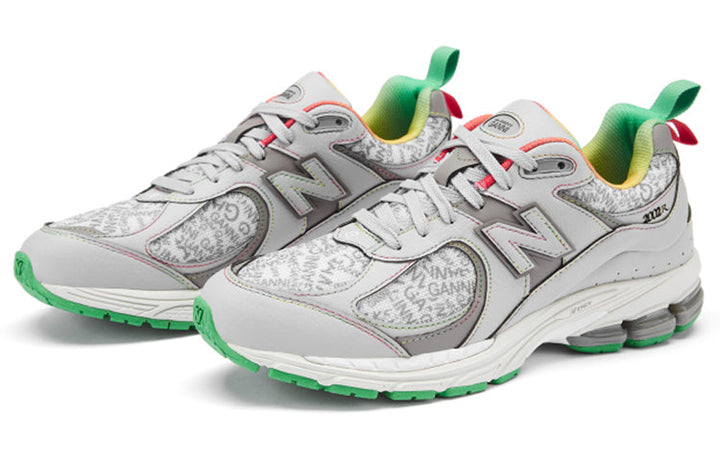 GANNI X NEW BALANCE 2002R GREY