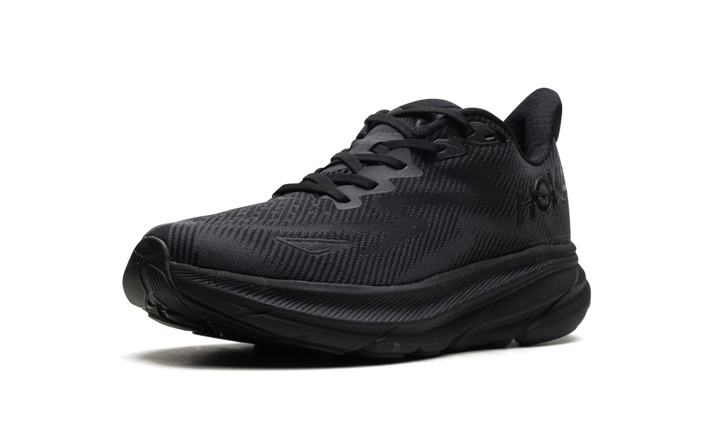 HOKA ONE ONE CLIFTON 9 TRIPLE BLACK