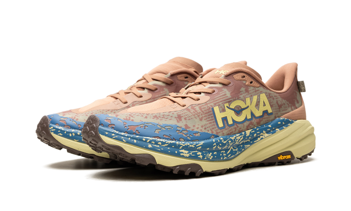 HOKA ONE ONE SPEEDGOAT 6 MAPLE CARDAMOM