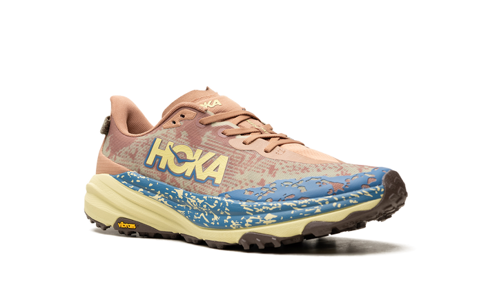 HOKA ONE ONE SPEEDGOAT 6 MAPLE CARDAMOM