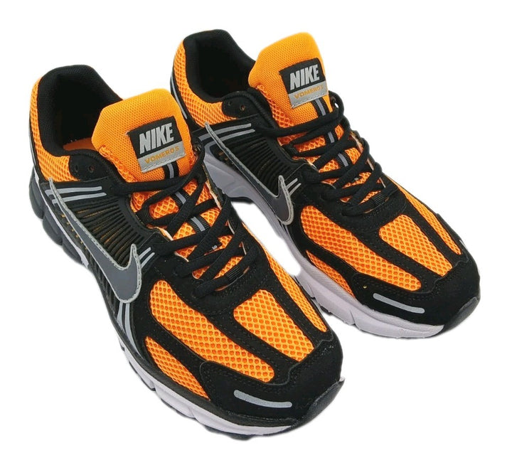 NIKE ZOOM VOMERO 5 SUNDIAL — Stock 