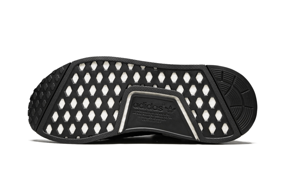 ADIDAS JAPAN TRIPLE BLACK PRIMEKNIT NMD R1
