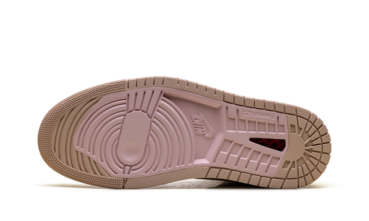 JORDAN 1 HIGH ZOOM AIR CMFT 2 MUSLIN PLUM CHALK (WOMEN&